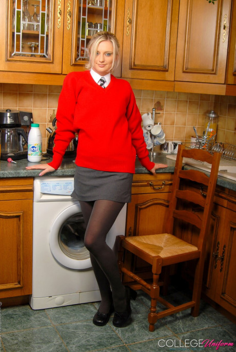 College Uniform performed by Meklaina Porn XXX - #118153