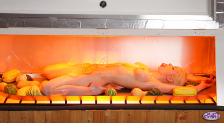 Blondie with gigantic tits Emily Addison oiled up and garnished on a roasting tray - #123525