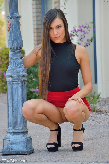 Incredibly gorgeous babe in a lovely outfit Katy fists her bald twat in public - #124207