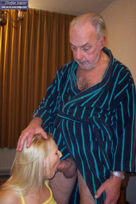 Blonde babe with nice boobies Gina yellow-haired gets fucked by an old grandad - #150899
