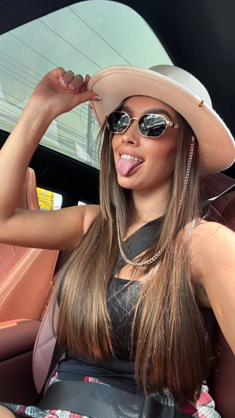 OnlyFans Luxury chick girlfriend chick XXX starring Luxury chick GF woman XXX XXX Photos #7441