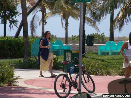 Curvy amateur Reina Leone unveils her gigantic boobs and rides a dong on the floor - #203146