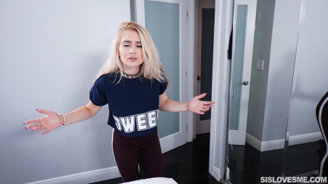 Lover catches stepsister Anastasia Knight masturbating and rides excited blondie - #211527