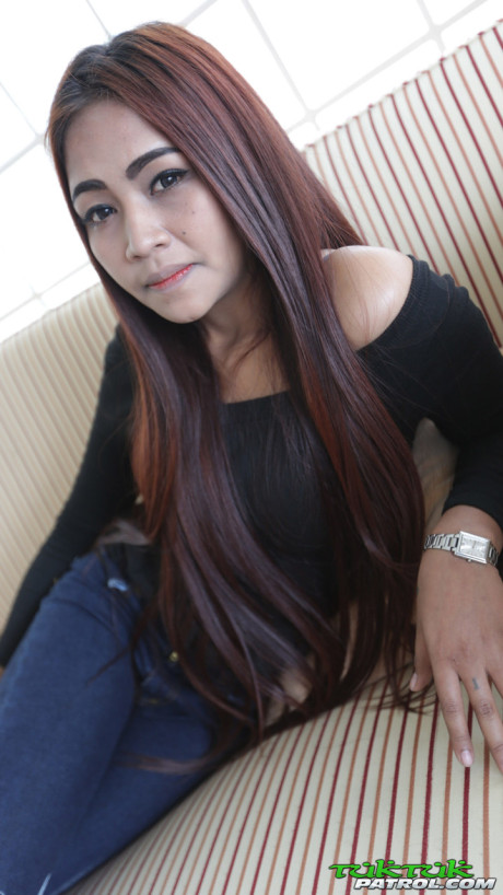 Fine chinese babe Bell strips undressed & fucks in missionary & doggystyle positions - #214459